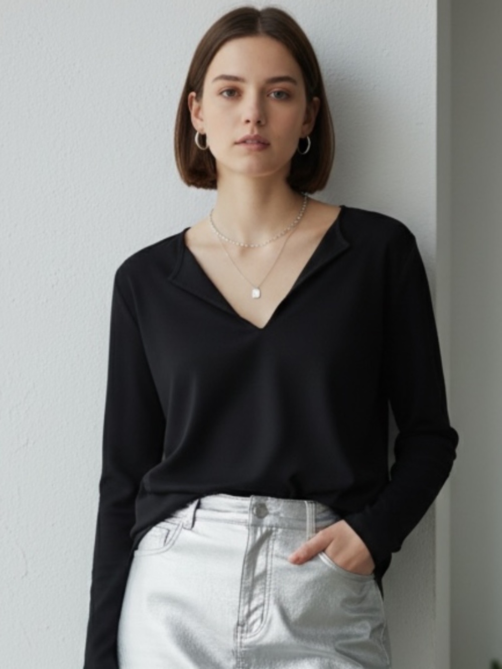 🤩 DKNY Pretty Black Top